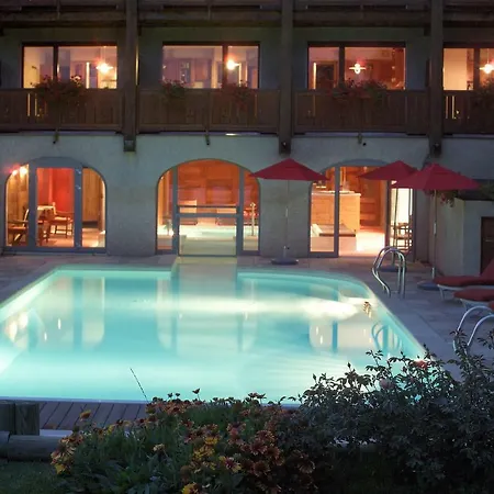 Alliey & Piscine Appart-hotel Serre Chevalier 4* Le Monêtier-les-Bains